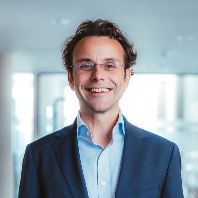 Porträt: Mag. Philip Vondrak